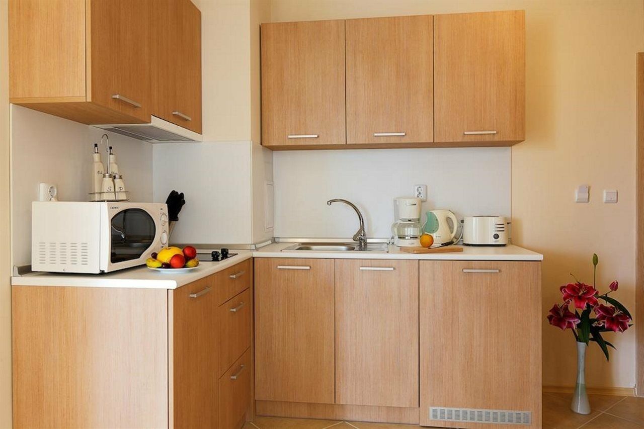 Emberli Aparthotel Лозенец Экстерьер фото